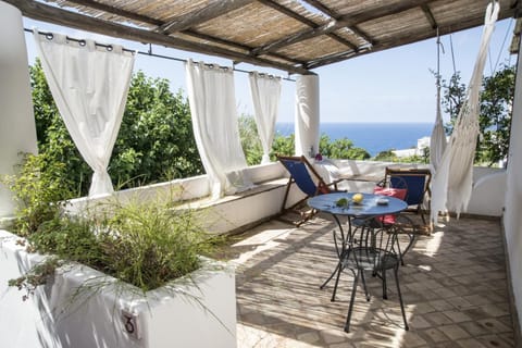 Patio, Day