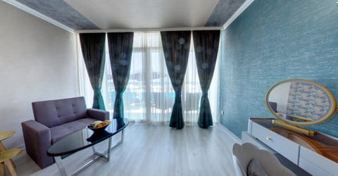 View (from property/room), Living room, Decorative detail, Seating area, internet