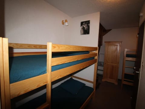 Duplex spacieux 8 pers avec parking au pied des pistes à Auris en Oisans - FR-1-297-82 Apartment in Auris