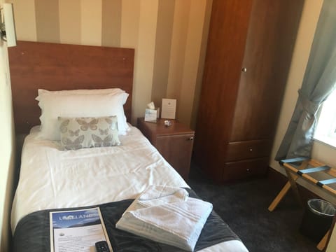 The Globe Inn Bed and Breakfast in Copeland District