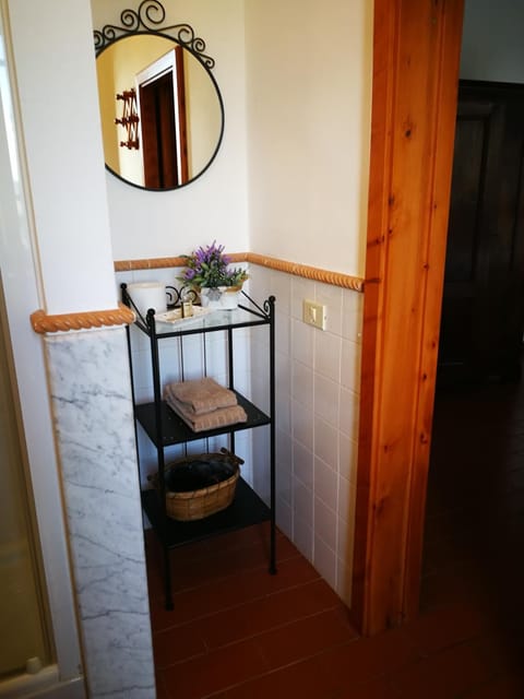 Stunning Country House overlooking Tuscany hills Villa in Tuscany