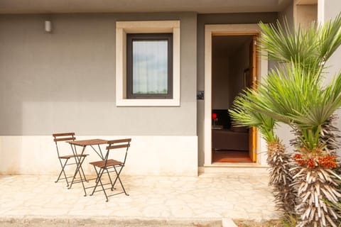 Patio, Balcony/Terrace