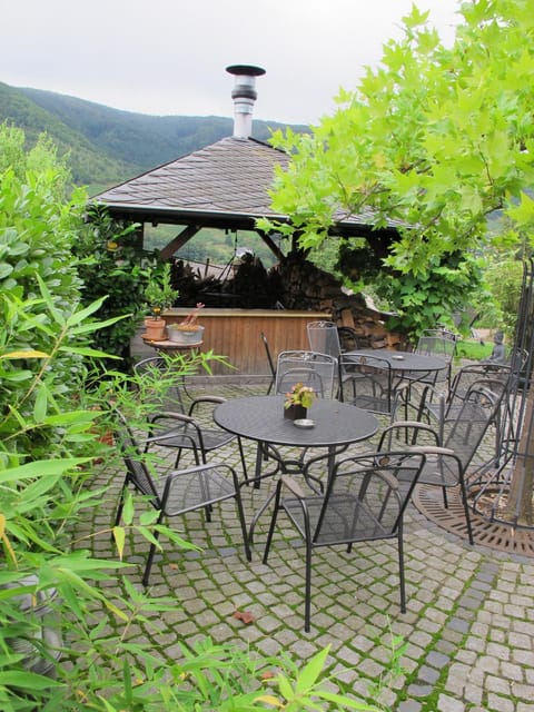 Patio, BBQ facilities, Garden