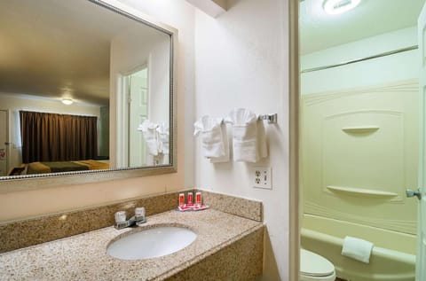 Bathroom, Photo of the whole room, On site