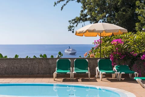 View (from property/room), Pool view, Sea view
