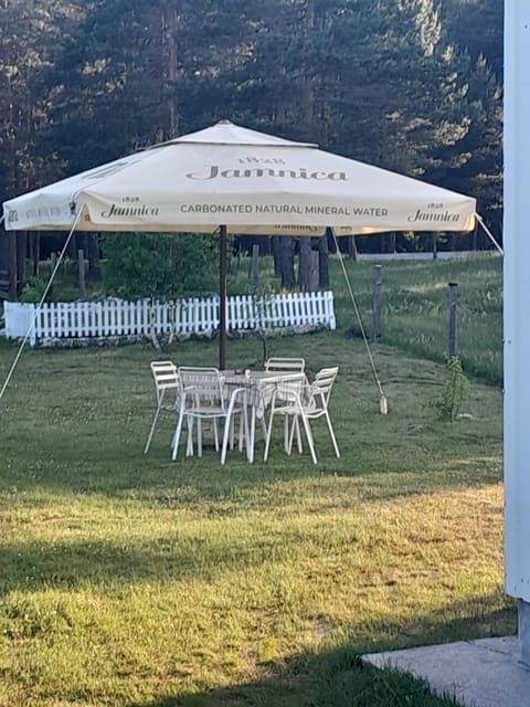 Vikendica Borje House in Montenegro