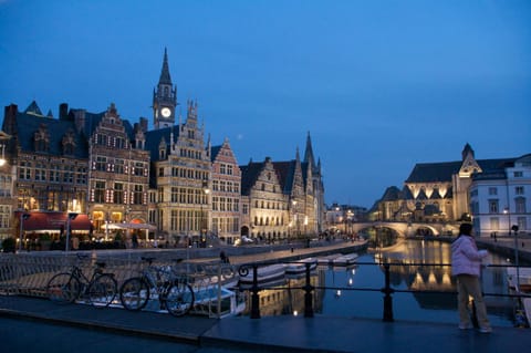 View (from property/room), City view, River view, River view