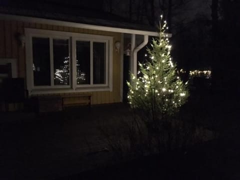 Property building, View (from property/room), Decorative detail