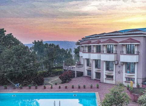 Property building, Day, Natural landscape, Mountain view, Pool view, Swimming pool
