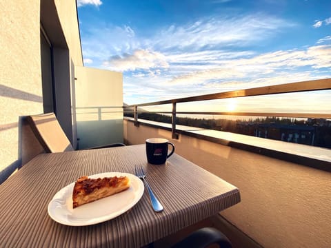 View (from property/room), Balcony/Terrace