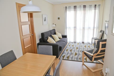 Quiet, Modern Apartment Apartment in Alicante