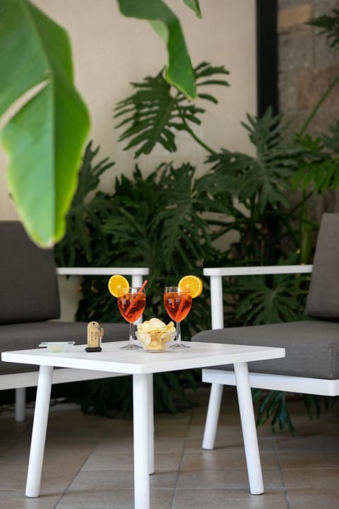 Property building, Balcony/Terrace