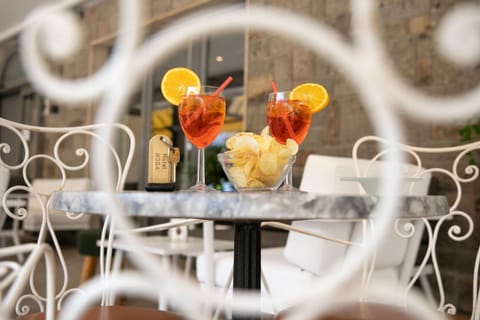 Property building, Balcony/Terrace