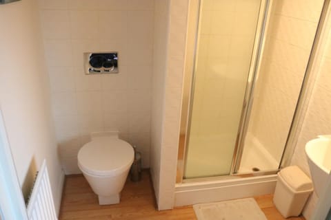 Modern One Bed Apartment Apartment in Glasgow