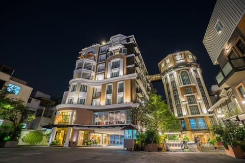 Property building, Night
