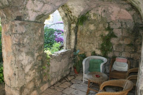 Property building, Patio, Seating area