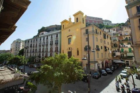 La Corte dei Borboni by Dimorra Apartment in Naples