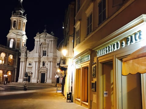 Facade/entrance, Other