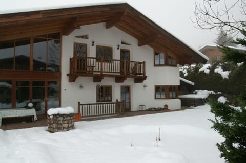 Property building, Day, Winter