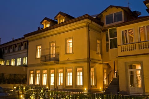 Property building, Night