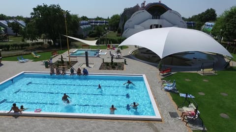 Garden, Hot Spring Bath, Spa and wellness centre/facilities, Swimming pool, Open Air Bath, Open Air Bath