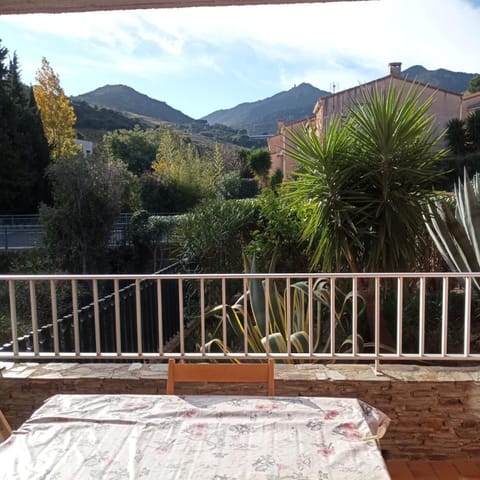 View (from property/room), Balcony/Terrace, Garden view, Mountain view
