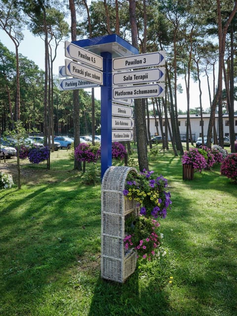 Area and facilities, Area and facilities