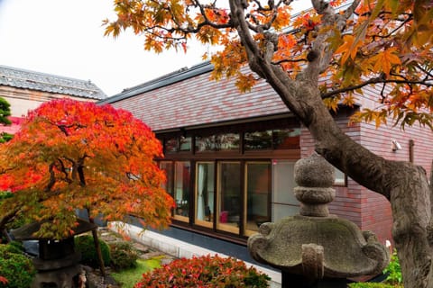 Off site, Day, Bird's eye view, Autumn, Garden view