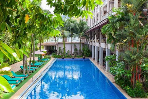 Property building, Swimming pool
