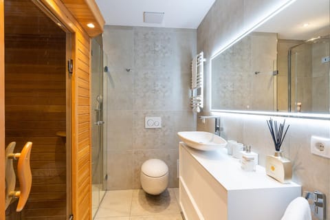 Shower, Sauna, Bathroom