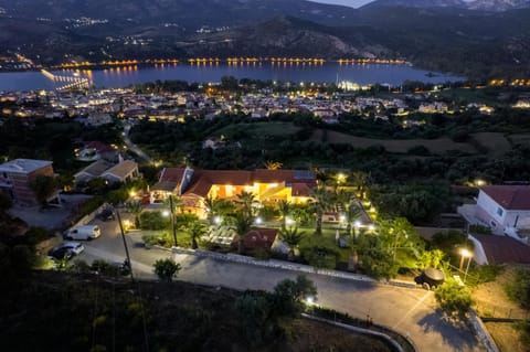 Property building, Night, Natural landscape, Bird's eye view, City view, Lake view, Mountain view