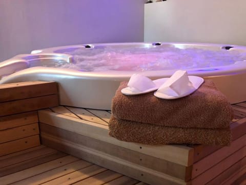 Hot Tub