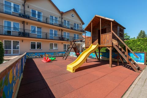 Property building, Children play ground, Garden, Floor plan, Entertainment, children
