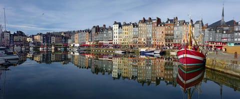Trouville sur mer vue sur la Touque Apartment in Deauville