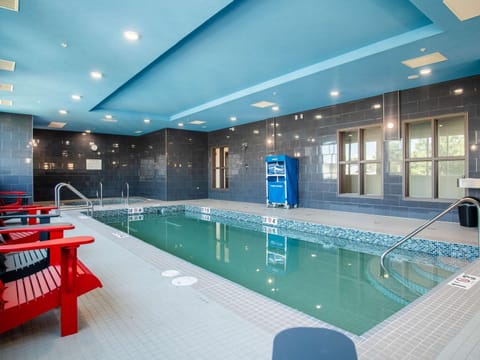 On site, Pool view, Swimming pool