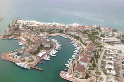 Property building, Bird's eye view