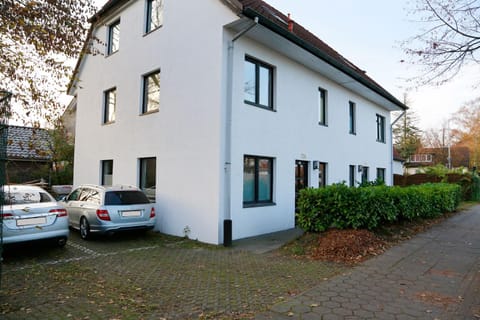 Property building, Facade/entrance, Bird's eye view