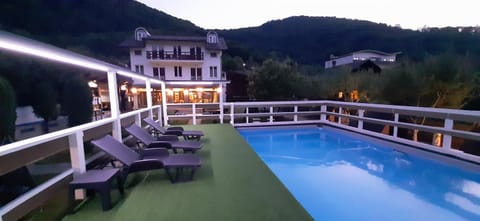 River view, Swimming pool
