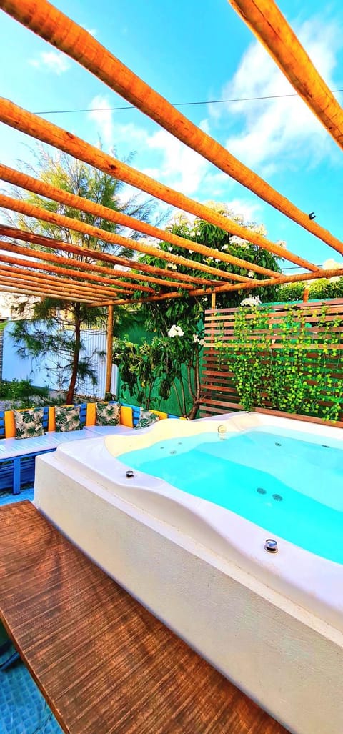 Hot Tub, Open Air Bath
