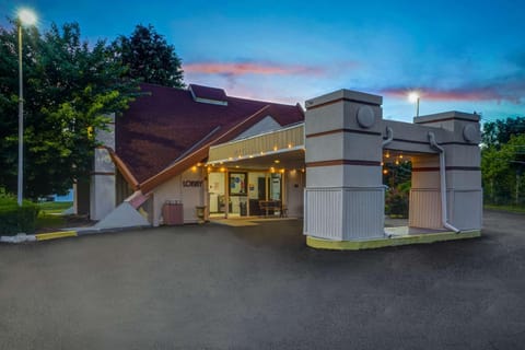 Property building, On site