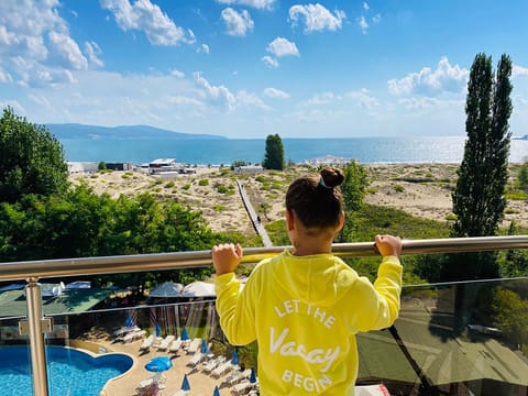 Natural landscape, Kids's club, Pool view, Sea view
