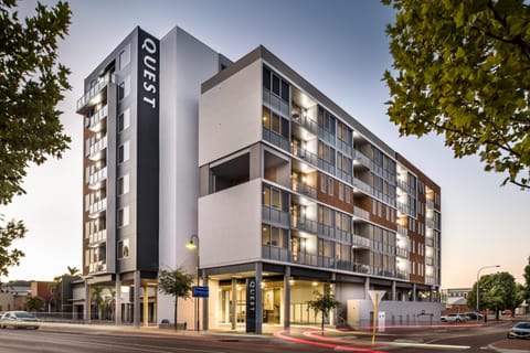 Property building, Facade/entrance
