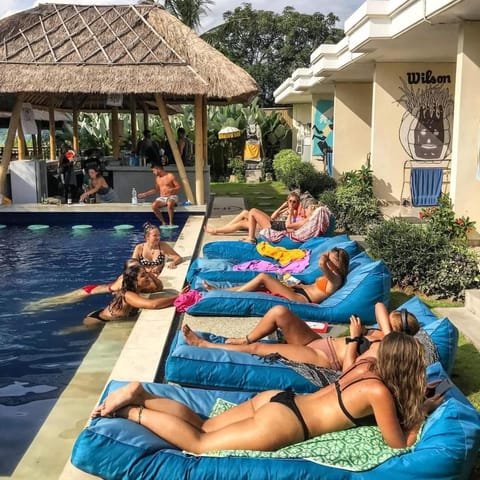 Day, Garden view, Pool view, Swimming pool, group of guests, sunbed