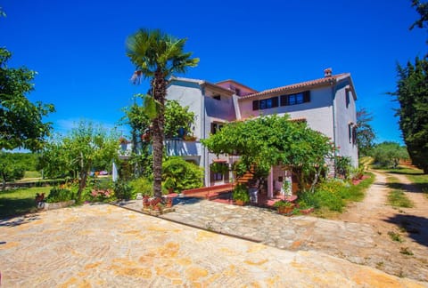 Apartments Garbina Bed and Breakfast in Poreč