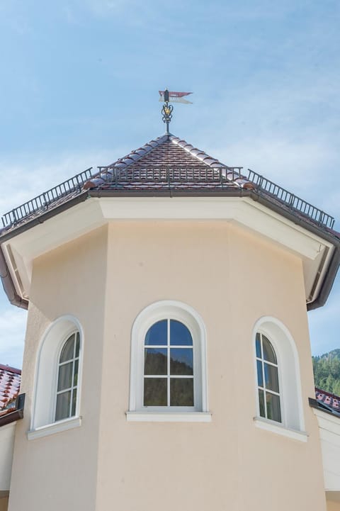 Property building, Spring, Winter, Summer, Autumn