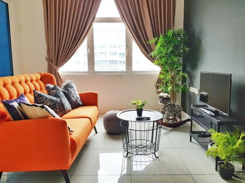 TV and multimedia, Seating area