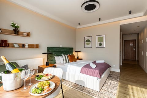 Bedroom, Internal: Not applicable to any particular room