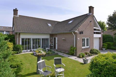 MeerZee Bed and Breakfast in Vrouwenpolder