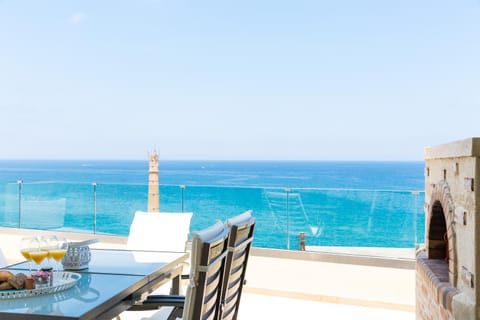 Elytis Panoramic View Apartment in Rethymno