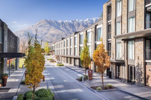 Property building, Day, Mountain view, Street view, Location